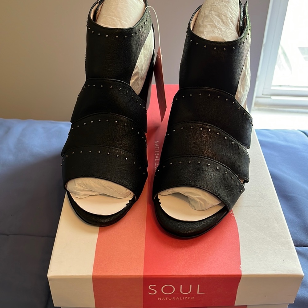 Soul by Naturalizer Christina sandal